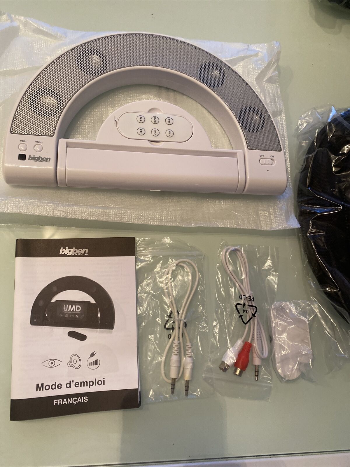 Speaker 2.0 Con Telecomando PLAYSTATION Psp - Ipod Arcobaleno Nuovo Multi