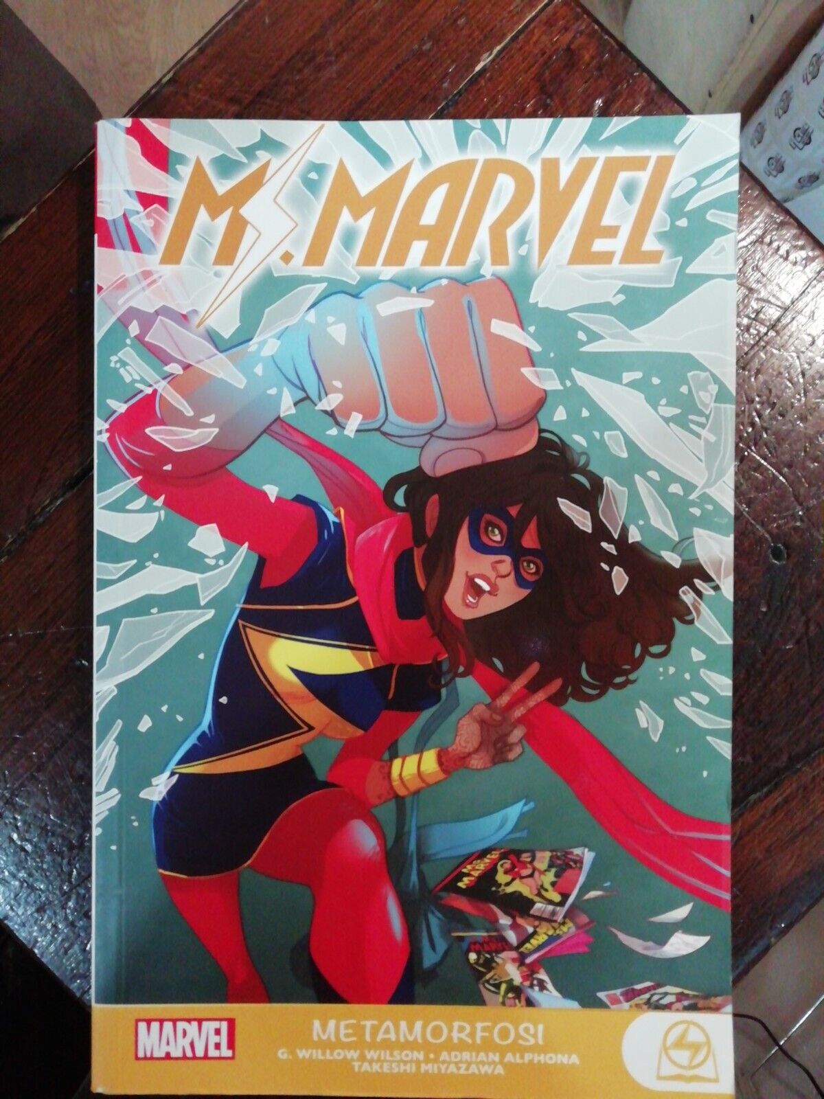 Ms. Marvel - Metamorfosi - Marvel Young Adult - Panini Comics - ITALIANO NUOVO