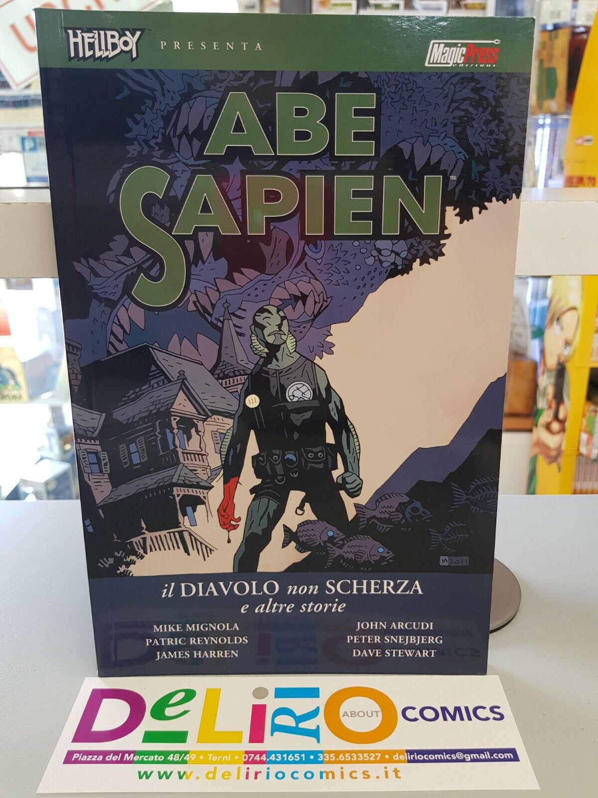 HELLBOY PRESENTA ABE SAPIEN N.2 IL DIAVOLO NON SCHERZA Ed. MAGIC PRESS SCONTO5%