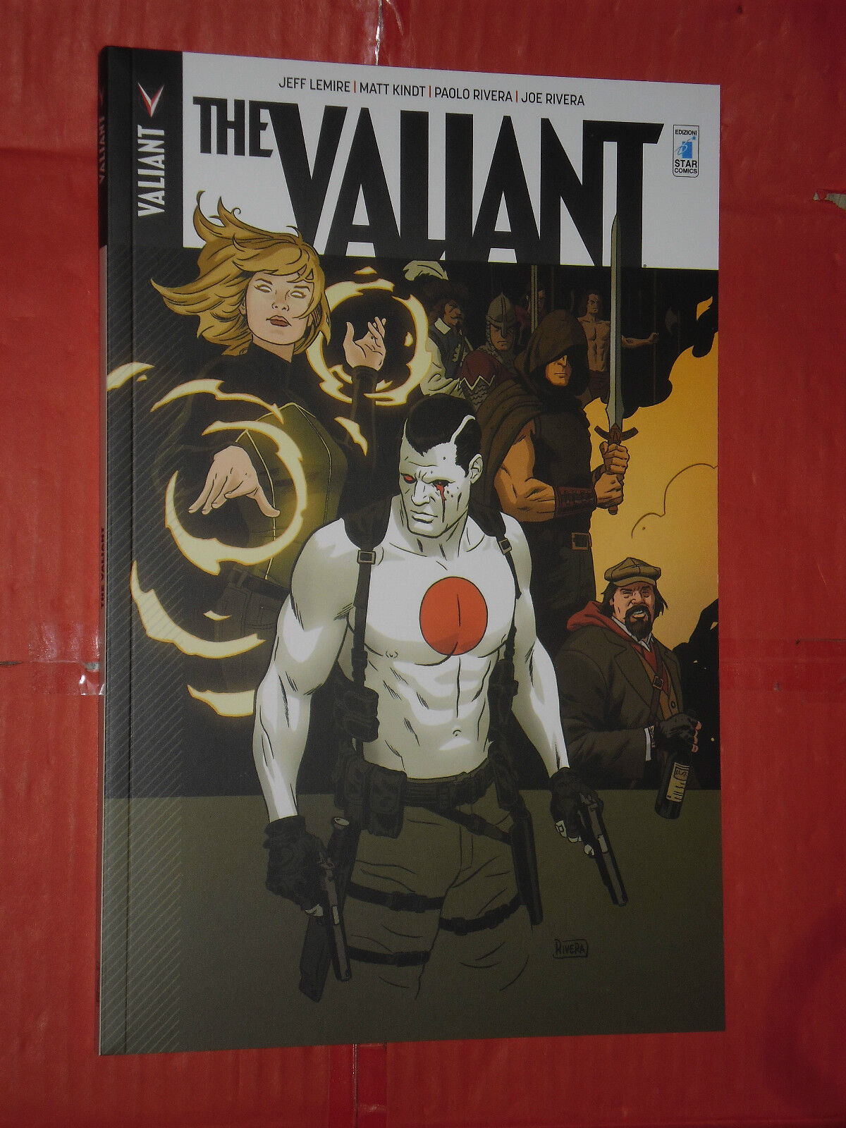 THE VALIANT - DI:JEFF LEMIRE- VALIANT STAR COMICS- nuovo