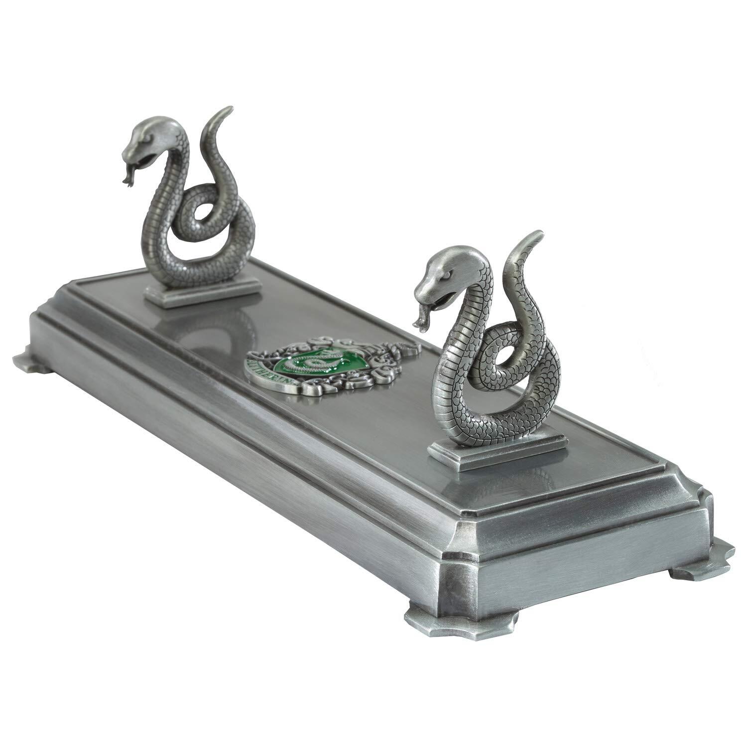 La Nobile Collezione Slytherin Wand Stand