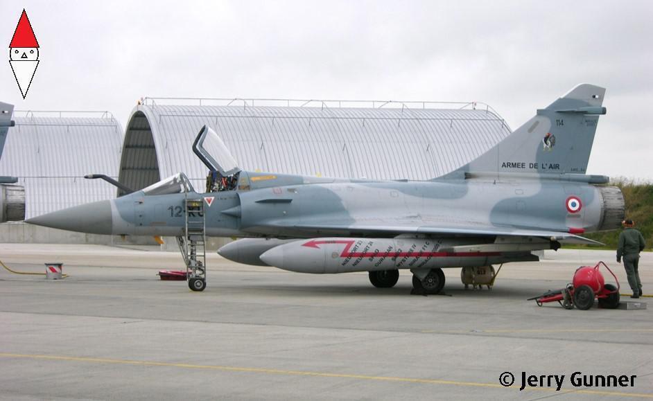 REVELL 1/48 DASSAULT MIRAGE 2000C