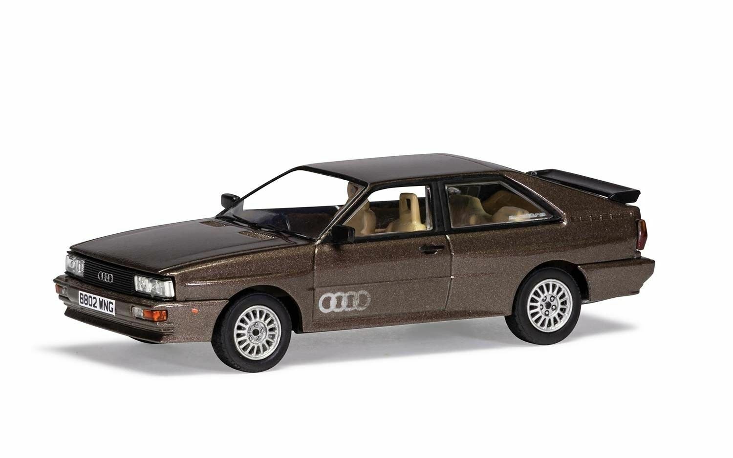 Corgi Vanguards 1:43 Scala Diecast Audi Quattro - Sable Brown Metallico -