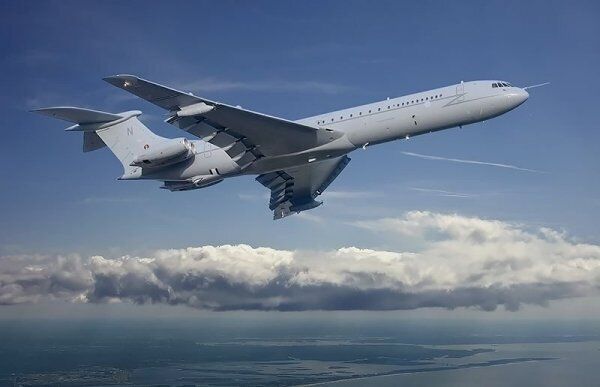 Roden 328 Vickers Super VC10 K3 AIRCRAFT SCALE 1/144 NEW