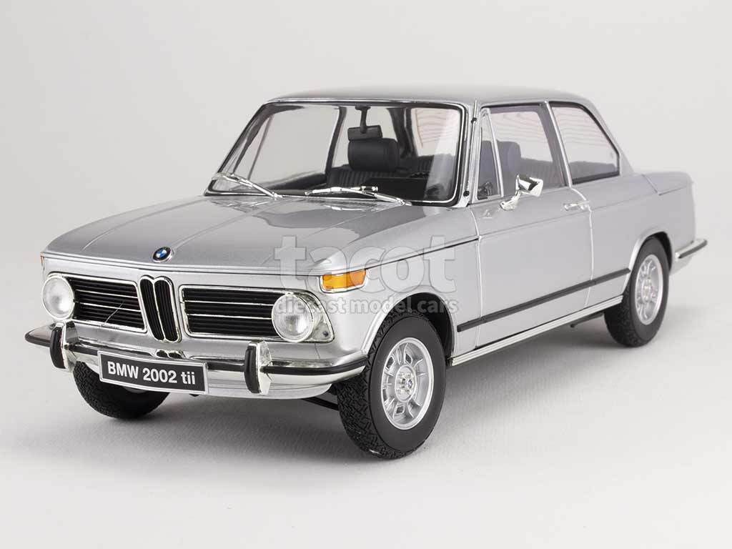 BMW 2002 Tii / E10 1973 - Kyosho 1/18