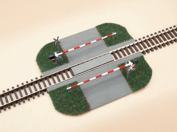 Auhagen kit 41582 Ho Level Crossing Con Barriere