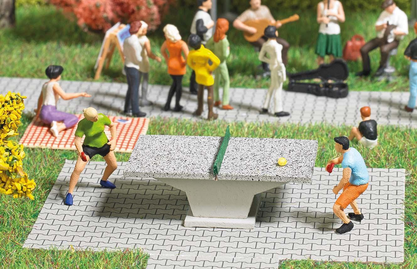 Busch 7843 Ho / Oo Azione Set: Tavolo Tennis