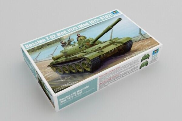 1:35 TRUMPETER KIT Russian T-62 Mod.1975 Mod.1972+Ktd2 TR01552
