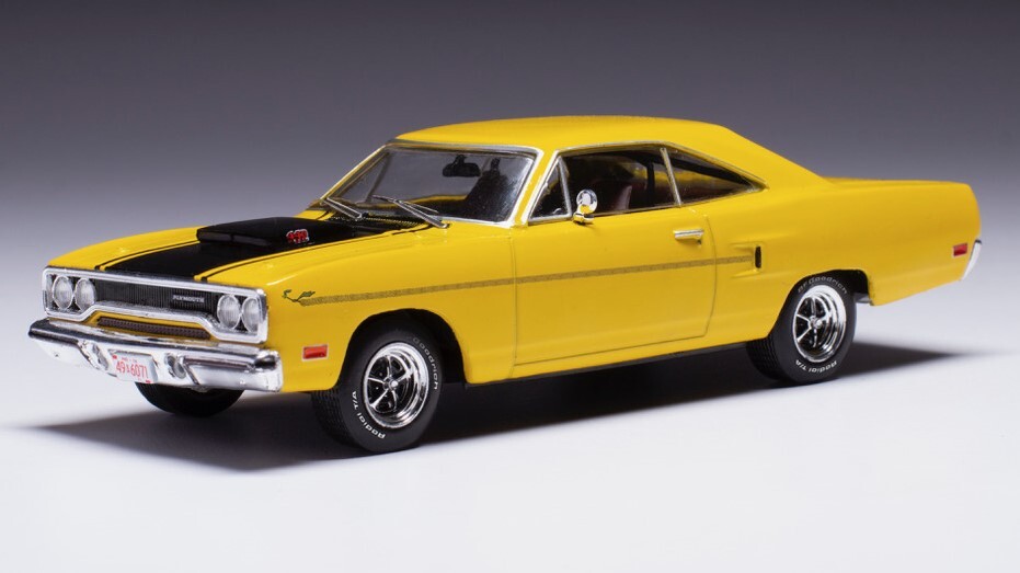 IXO MODEL CLC531 PLYMOUTH ROAD RUNNER 1970 YELLOW 1:43 Modellino