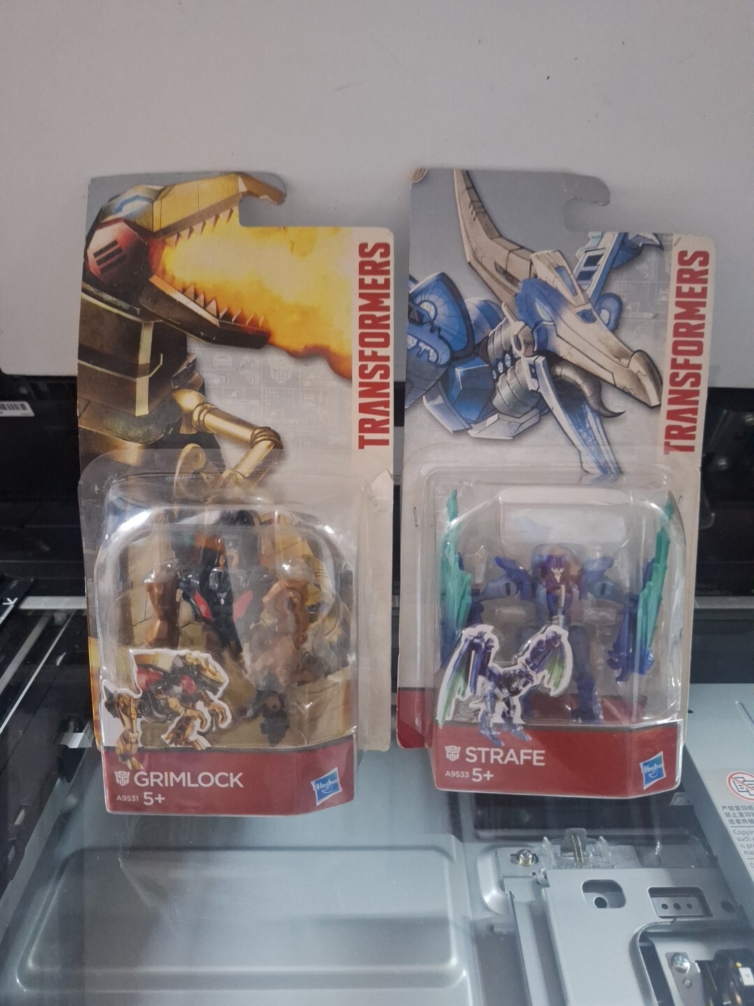 Transformers Grimlock E Strage By Hasbro