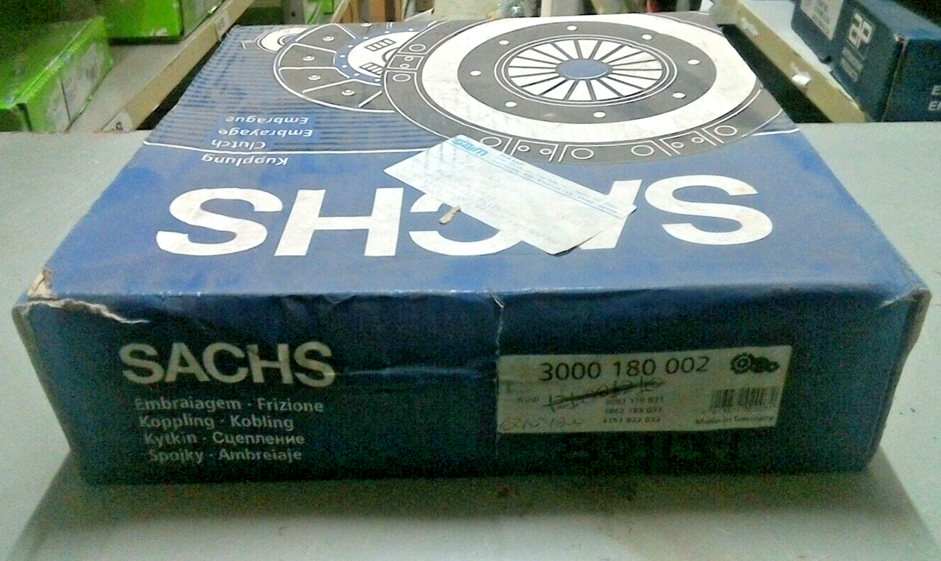KIT FRIZIONE SACHS AUDI 80 90 100 A4 A6 VW PASSAT BENZINA  1997 (VEDI FOTO)