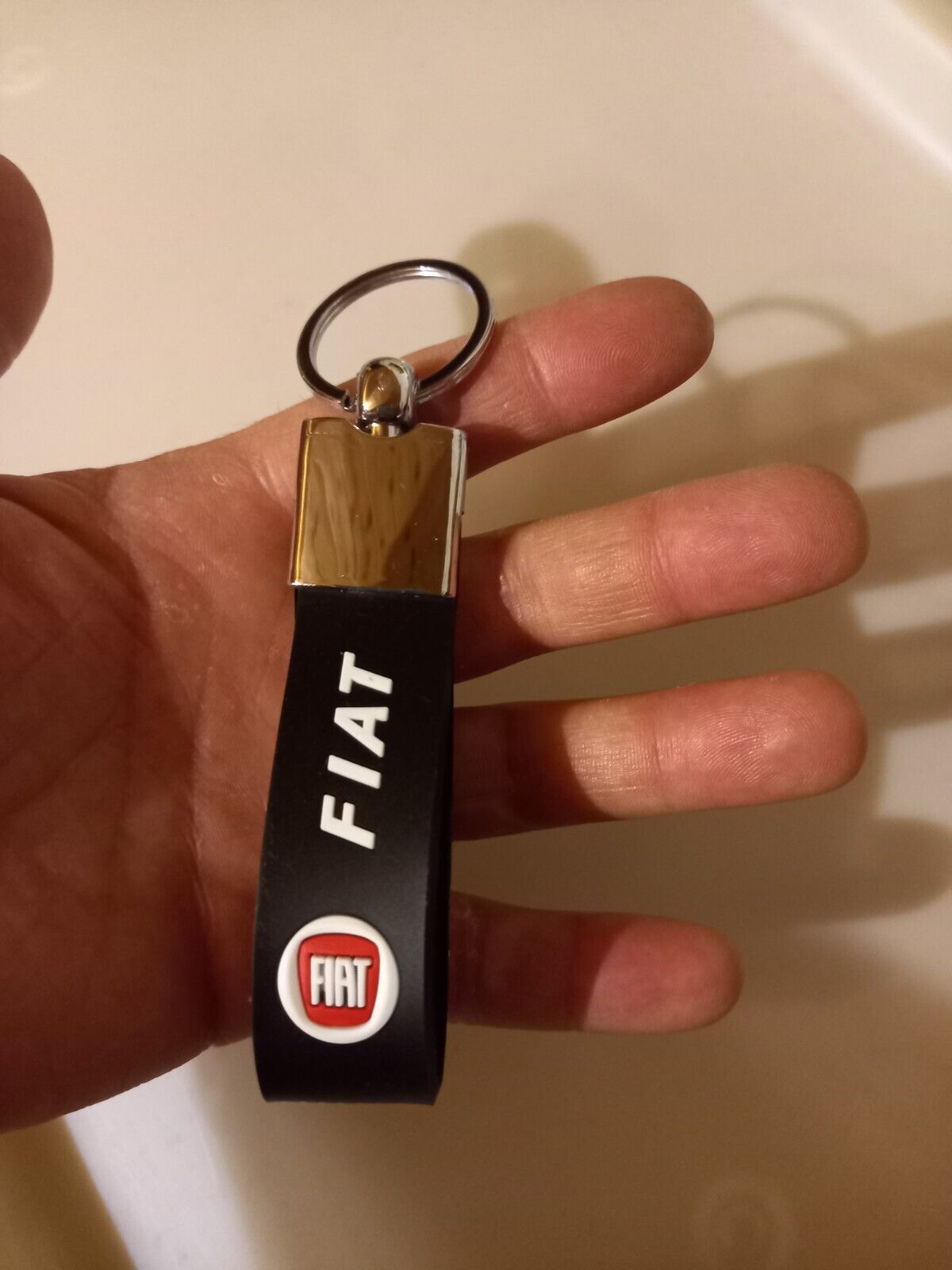 Portachiavi Fiat,500 x l Tricolore Nero con Logo Fiat Red