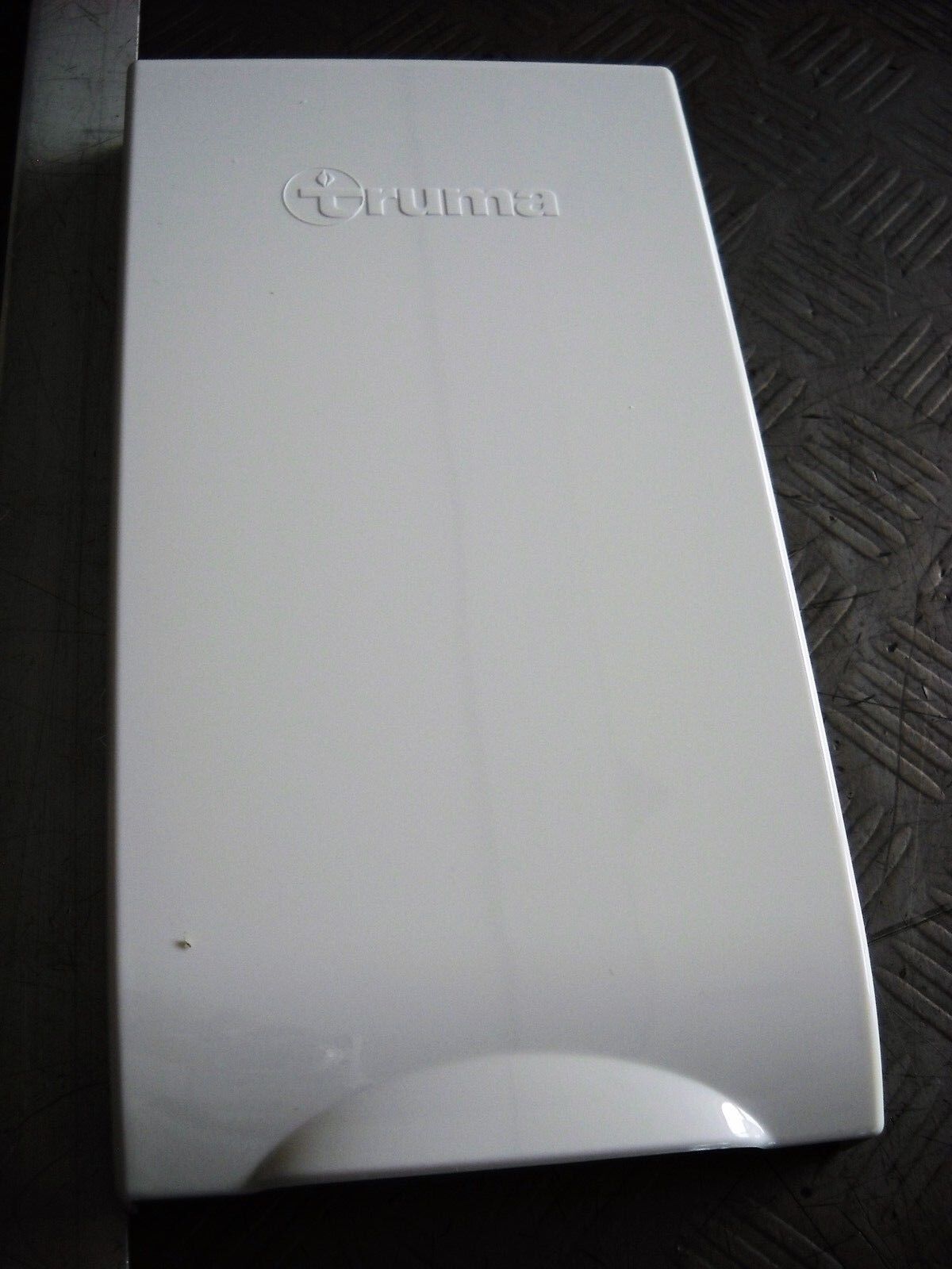 85048.COPERCHIO DI RICAMBIO PER GRIGLIA BOILER "TRUMA" 2° SERIE CARAVAN E CAMPER
