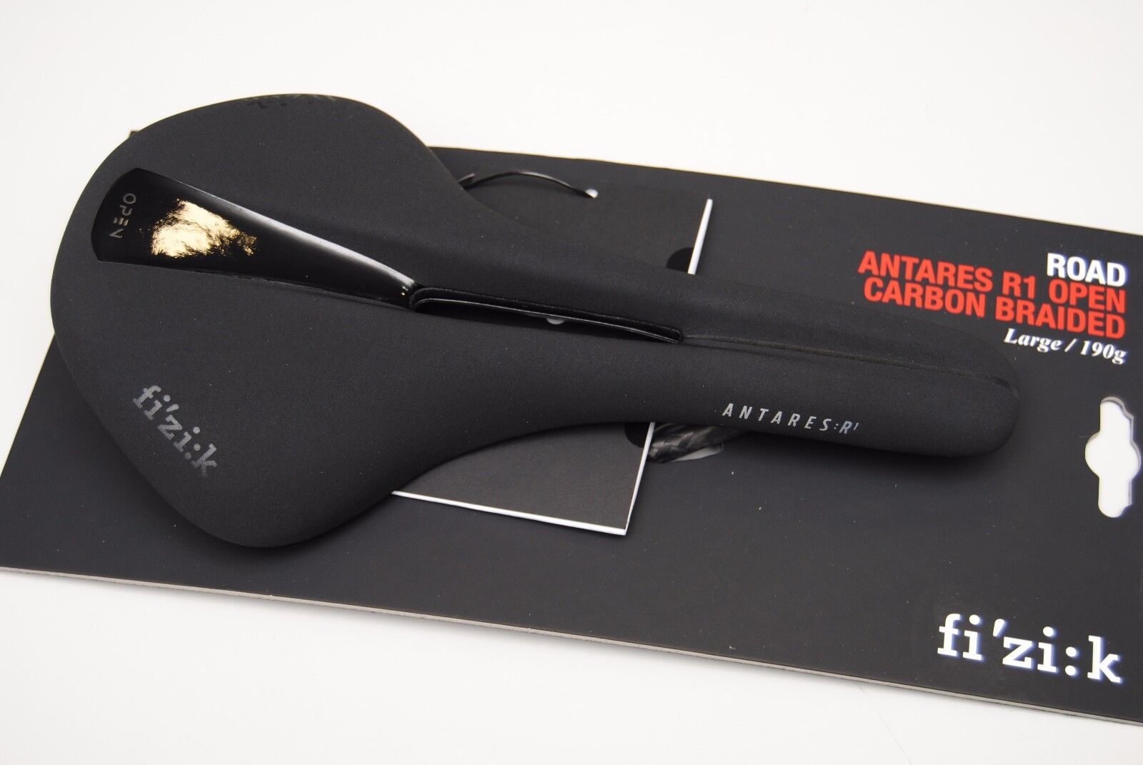 Sella Fizik ANTARES R1 OPEN Large 142mm Carbon Braided Black/SADDLE FIZIK ANTARE