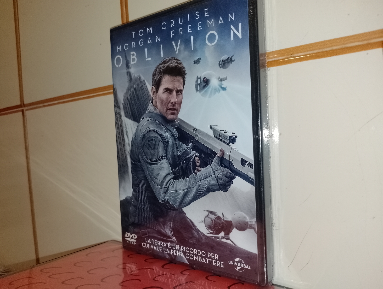 Oblivion - Tom Cruise Morgan Freeman Dvd Nuovo