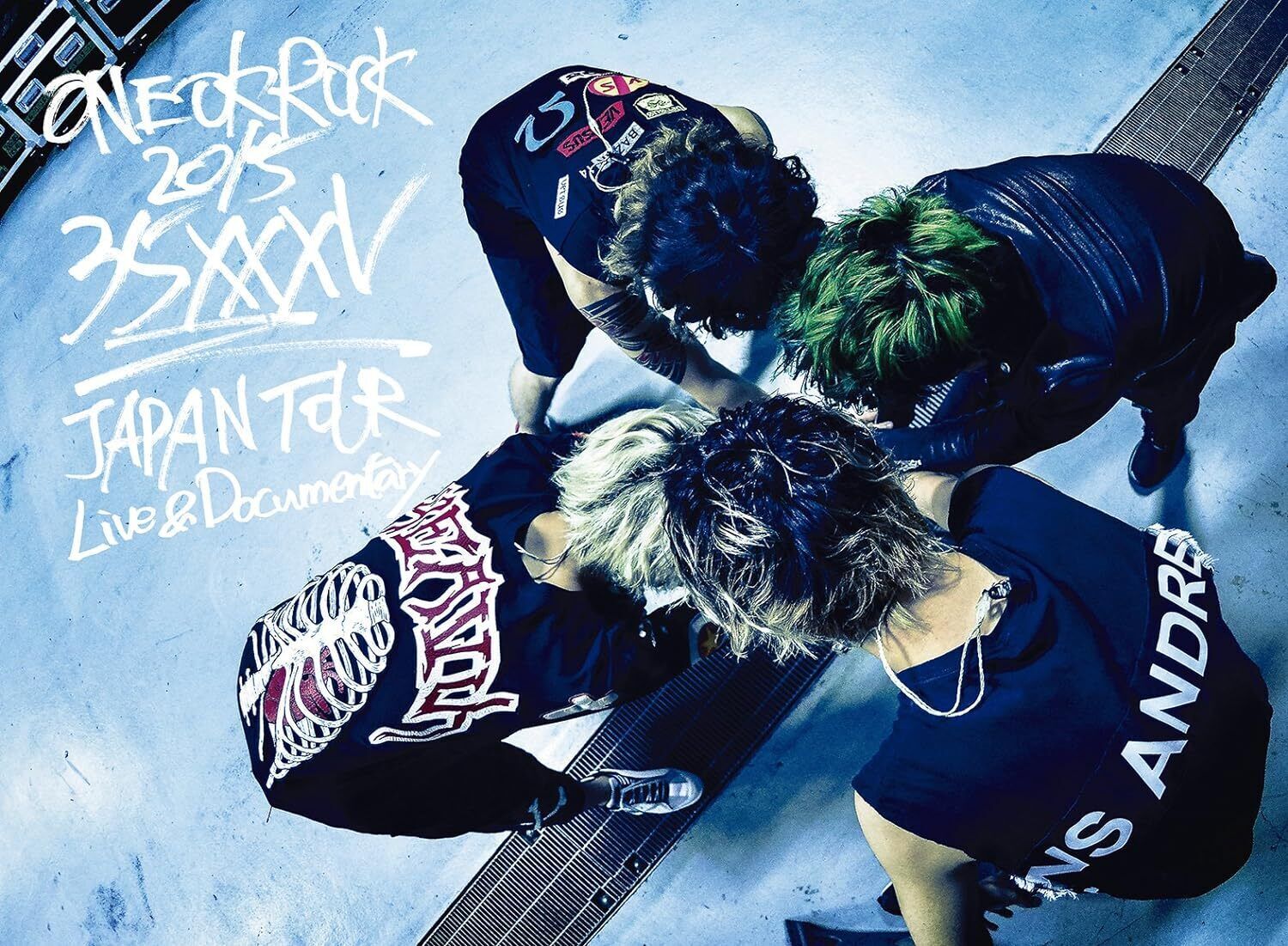 ONE OK ROCK 2015 “35xxxv JAPAN TOUR LIVE E DOCUMENTARIO [DVD]