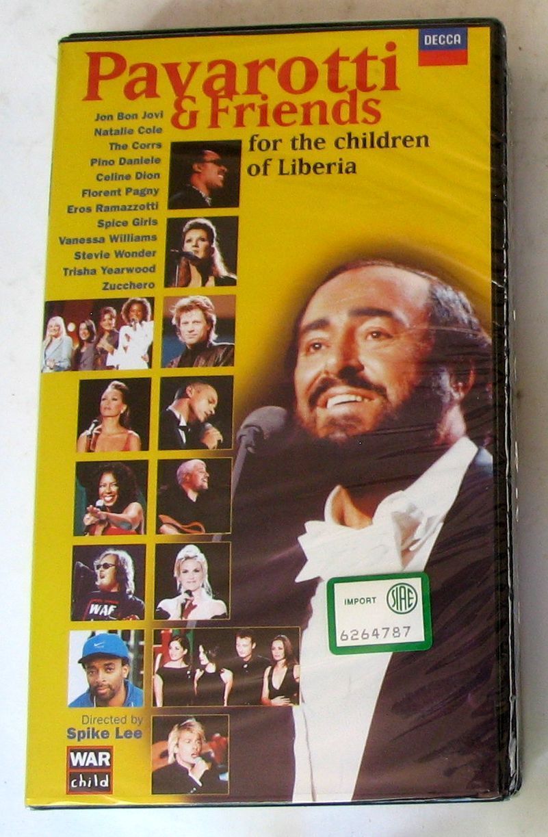 PAVAROTTI & FRIENDS FOR LIBERIA - VHS Nuova Unplayed