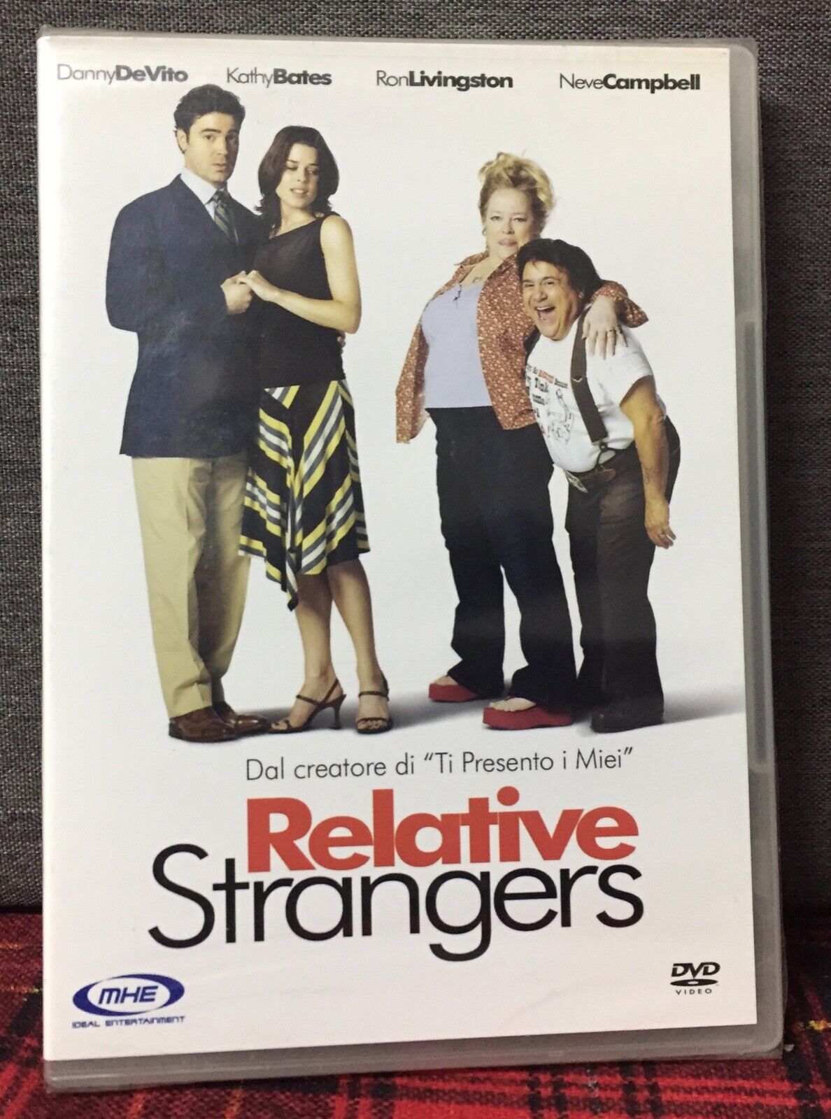 Relative Strangers DVD Rent Nuovo Sigillato Danny De Vito Bates Campbell