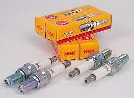 New Ngk Standard Spark Plug Bpr4Hs, 7823 Set Of 4 Spark Plugs