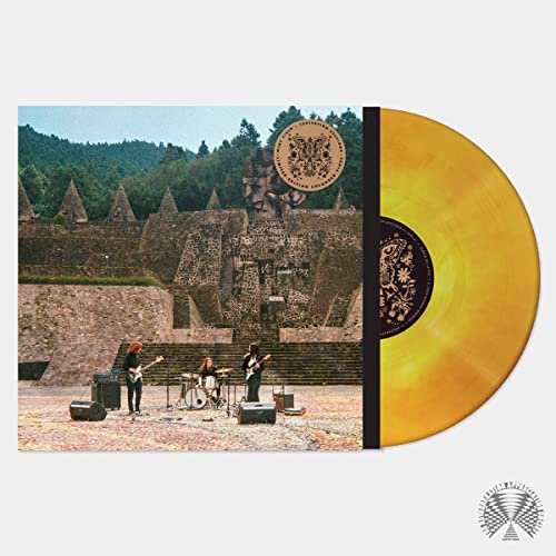 Mint Field.- Live At Levitation