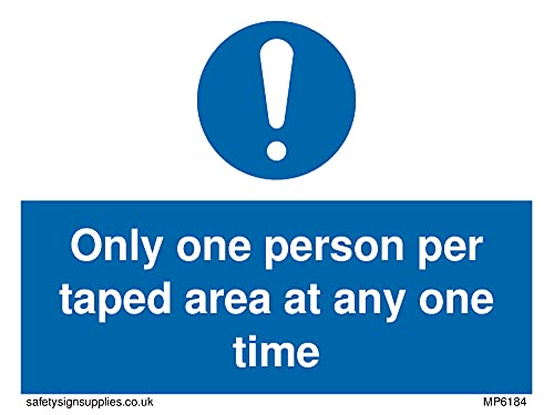 Confezione Da 5 – Cartello A7L Con Scritta In Lingua Inglese “Only One Person For Tape To Any One Time – 100 X 75 Mm