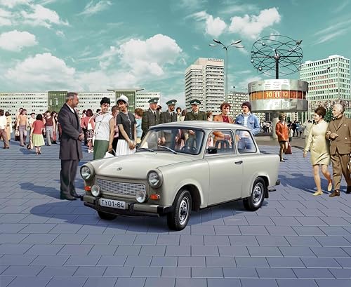 Revell 05630 60° Anniversario Trabant 601 "Exclusive Edition 1:24 Scala 1:24 Kit Modello In Plastica Non Costruita/Non Verniciata Con Accessori