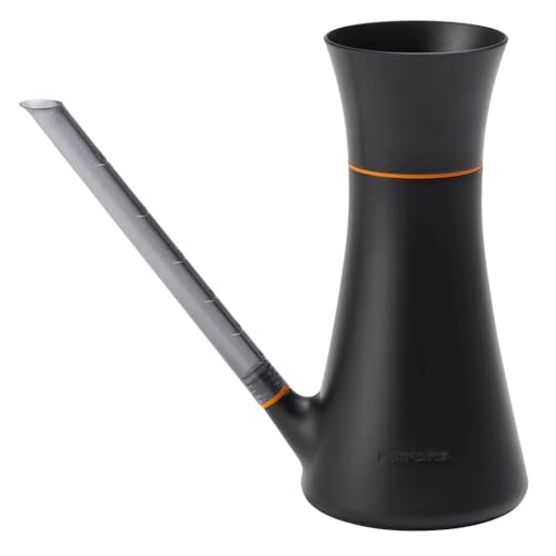 Fiskars Annaffiatoio Con Coperchio, 1,2 L, Riempibile Senza Rimuovere Il Coperchio, Altezza: 25,8 Cm, Nero/Arancio, 1071307