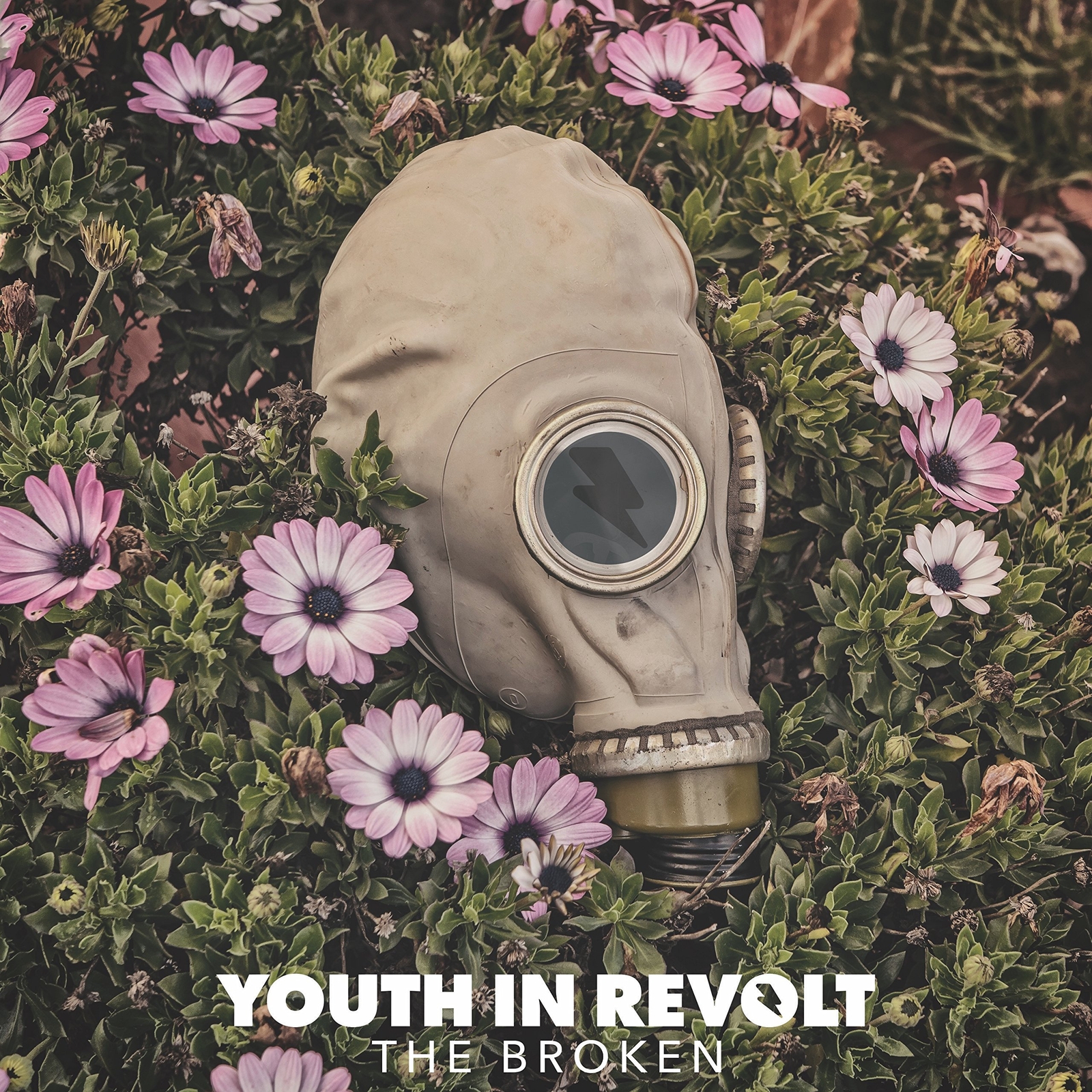 Youth In Revolt The Broken (CD)