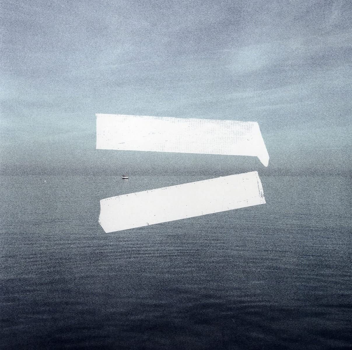 Arionce Deep Ocean Grey (Vinyl LP)