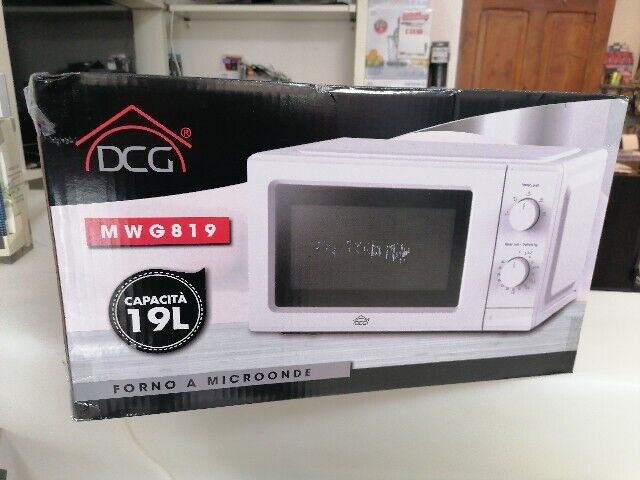 DCG Forno Microonde Capacità 19 Litri Potenza 700 Watt Timer Bianco DCG964449