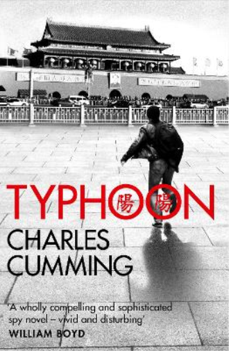 Charles Cumming Typhoon (Tascabile)