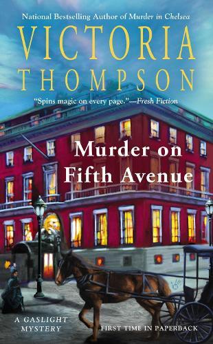 Victoria Thompson Murder on Fifth Avenue (Tascabile) Gaslight Mystery