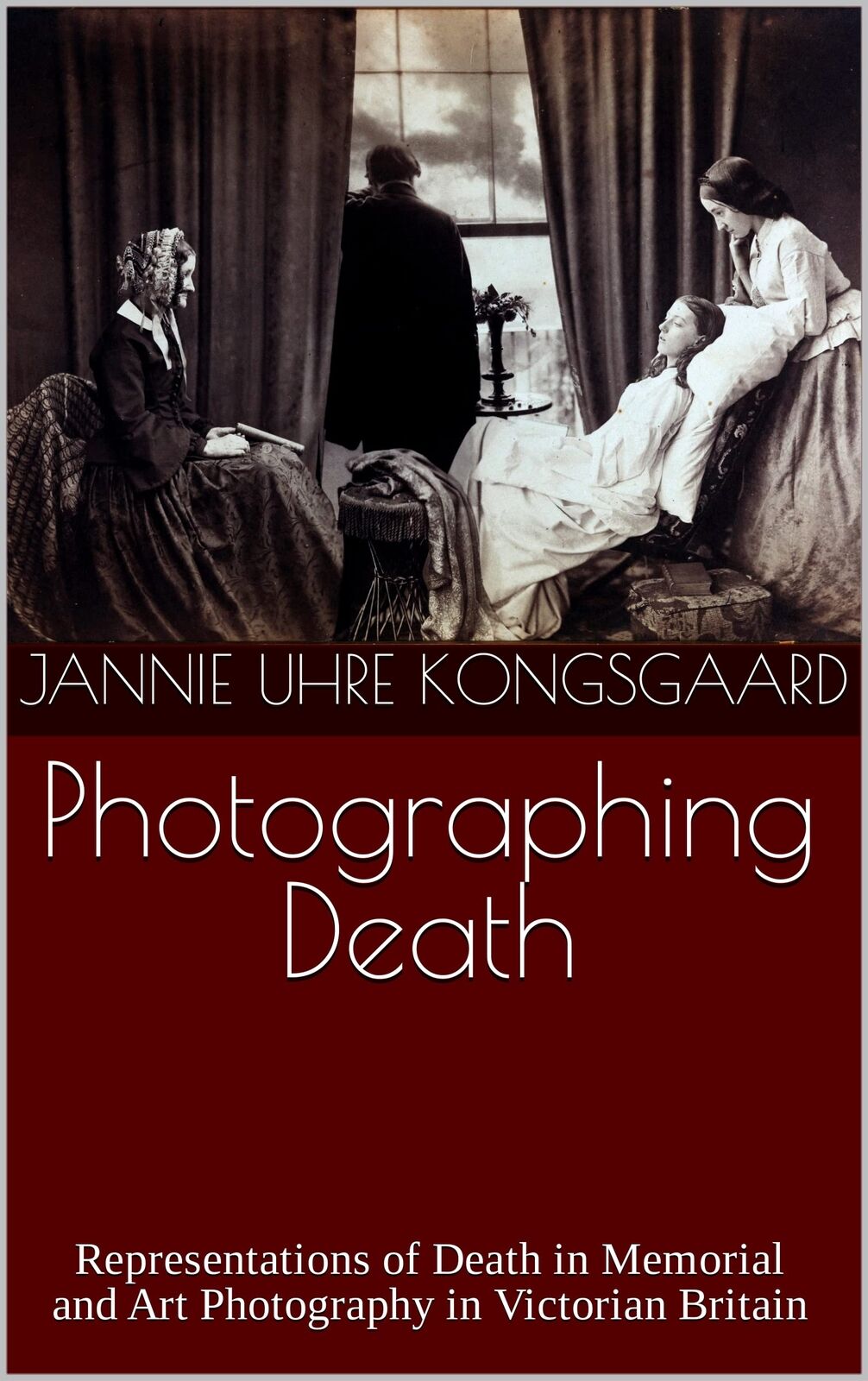 Jannie Uhre Kongsgaard Photographing Death (Tascabile)