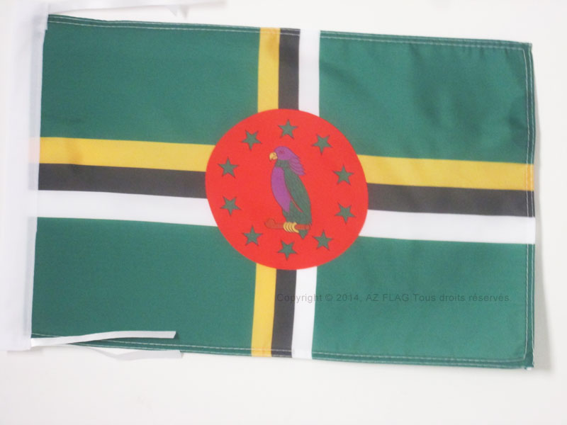 BANDIERA DOMINICA 45x30cm - BANDIERINA DOMINICENSE 30 x 45 cm cordicelle - Nuova