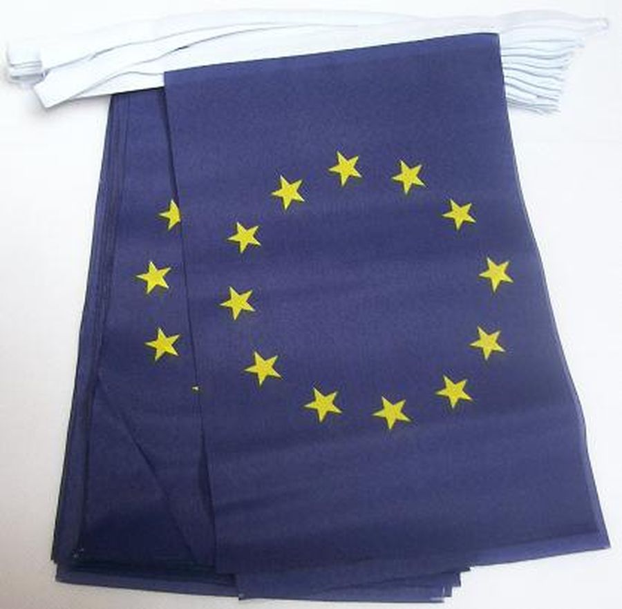 GHIRLANDA 6 metri 20 BANDIERE EUROPA 21x15cm - BANDIERA UNIONE EUROPEA – UE 15 x