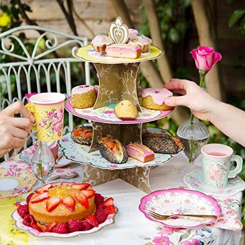 Truly Scrumptious Cupcake and Cake Stand