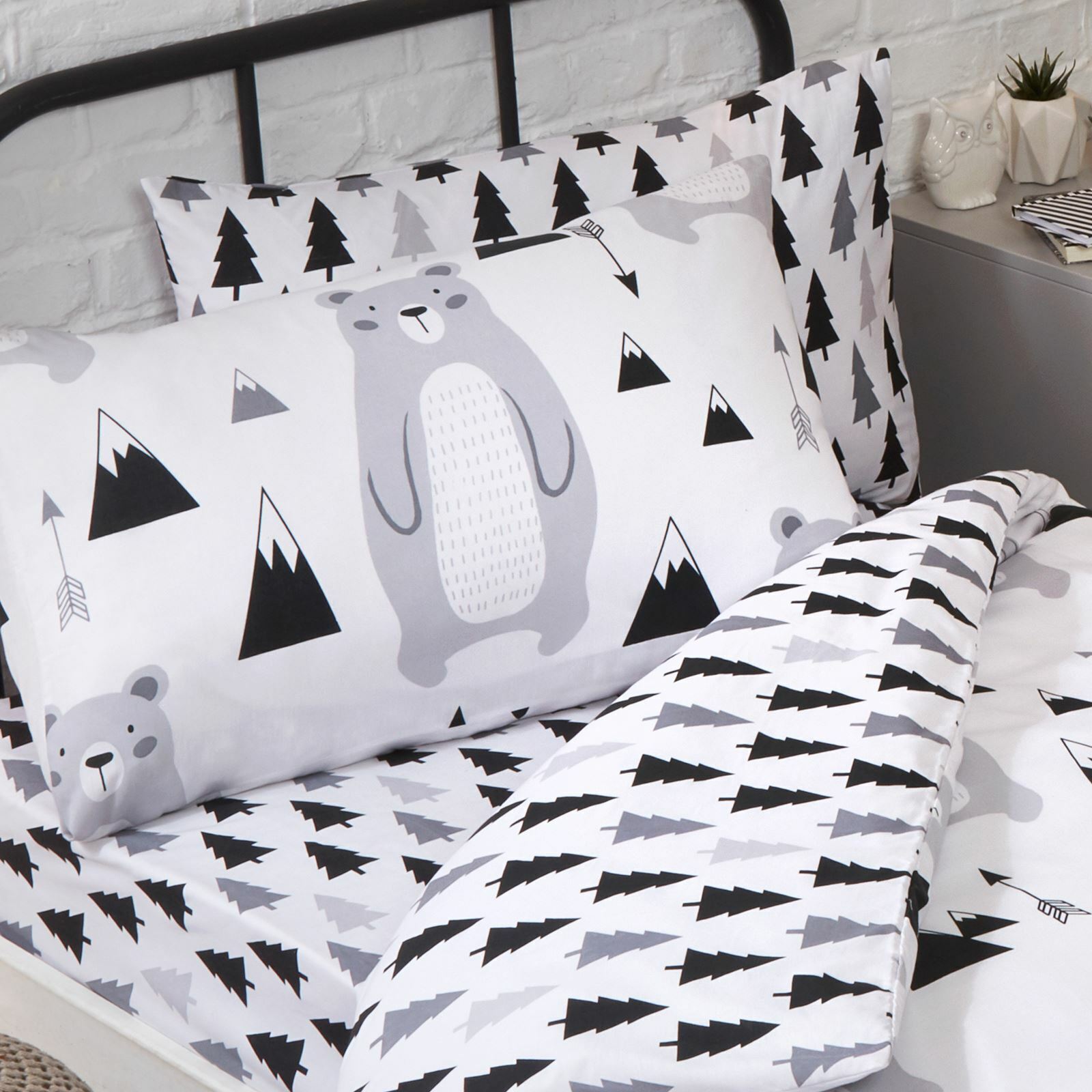 Scandi Orso Foresta Singolo Aderente Foglio E Federa Set Bianco Grigio Bambini