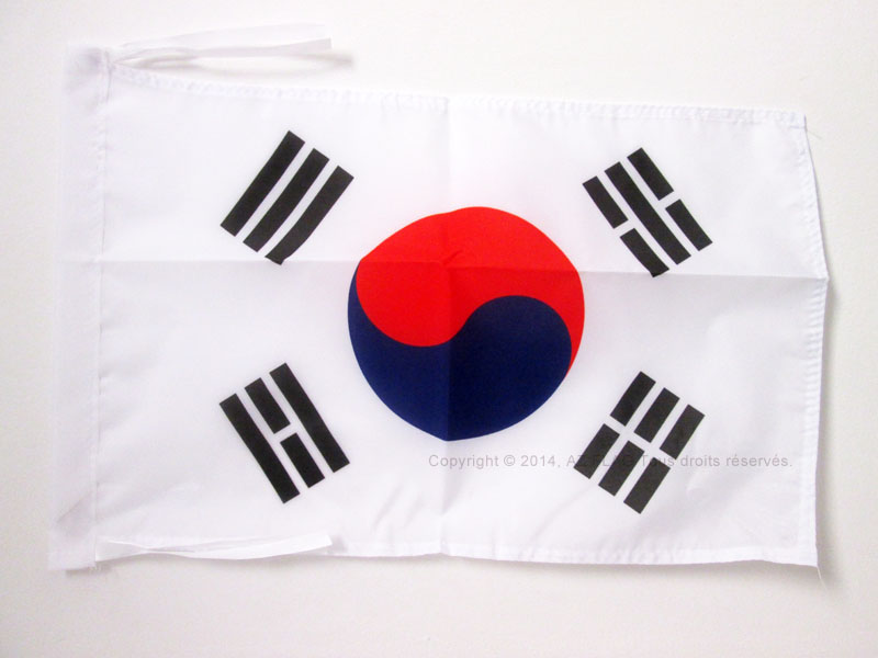 BANDIERA COREA DEL SUD 45x30cm - BANDIERINA SUDCOREANA 30 x 45 cm cordicelle - N