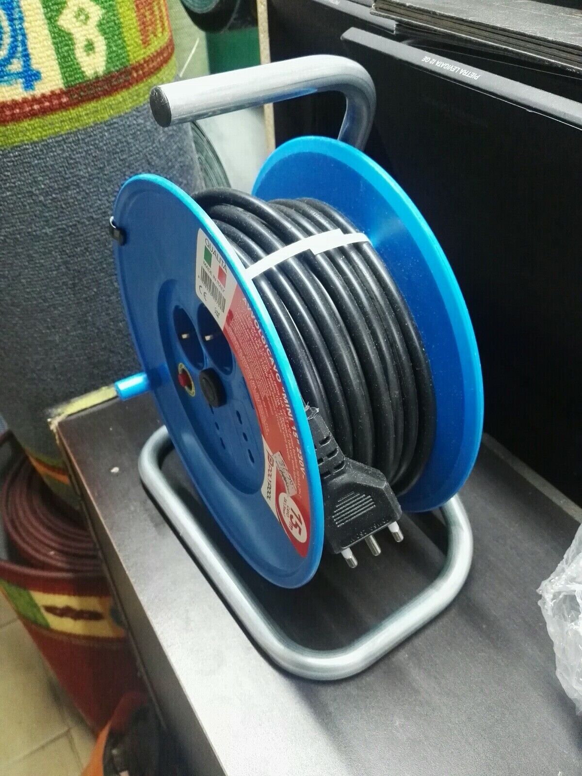 Polypool Prolunga avvolgicavo 15MT 3x1.5mm con disgiuntore termico ELETTRICISTA