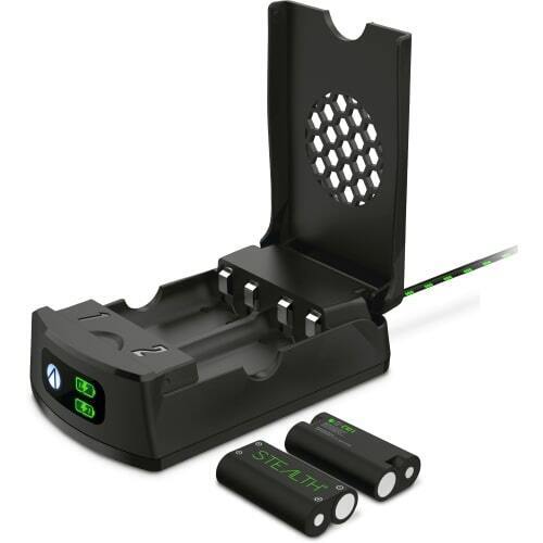 CARICATORE PILE RICARICABILI STEALTH C10X XBOX SERIES X UFFICIALE MICROSOFT