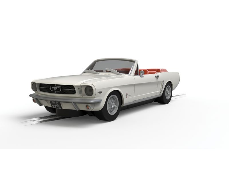 Scalextric 1/32 James Bond Ford Mustang – Goldfinger