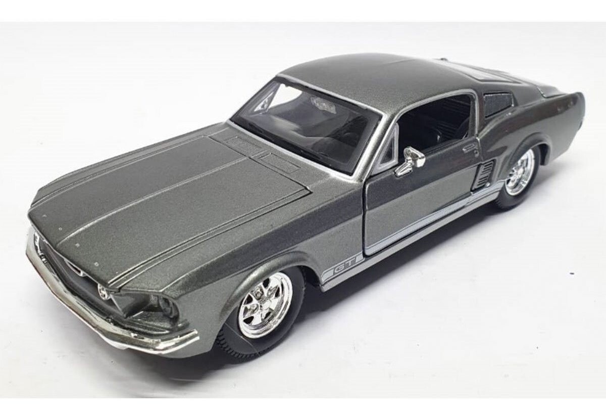 Ford Mustang GT (1967) - Maisto 1:24 - MA31260BU