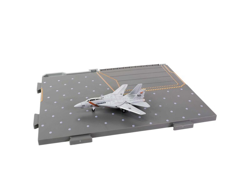 FORCES OF VALOR 1/200 F-14 TOMCAT VF-114 “Aardvarks”