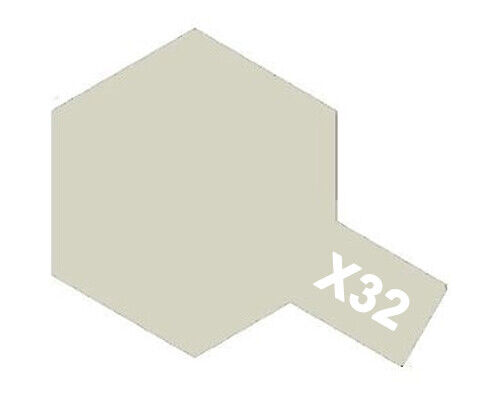 Tamiya 81532 Glossy Acrylic Paint X32 Titanium Silver (10ml) modellismo
