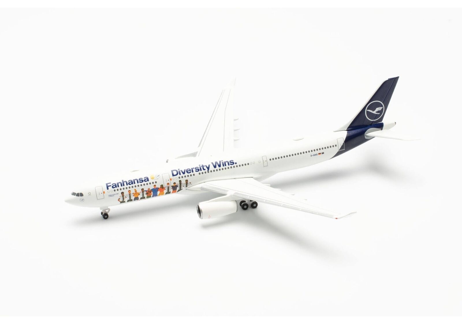 HERPA - AIRBUS A330-300 Lufthansa Fanhansa - Vince la diversità - 1/500 - HER...
