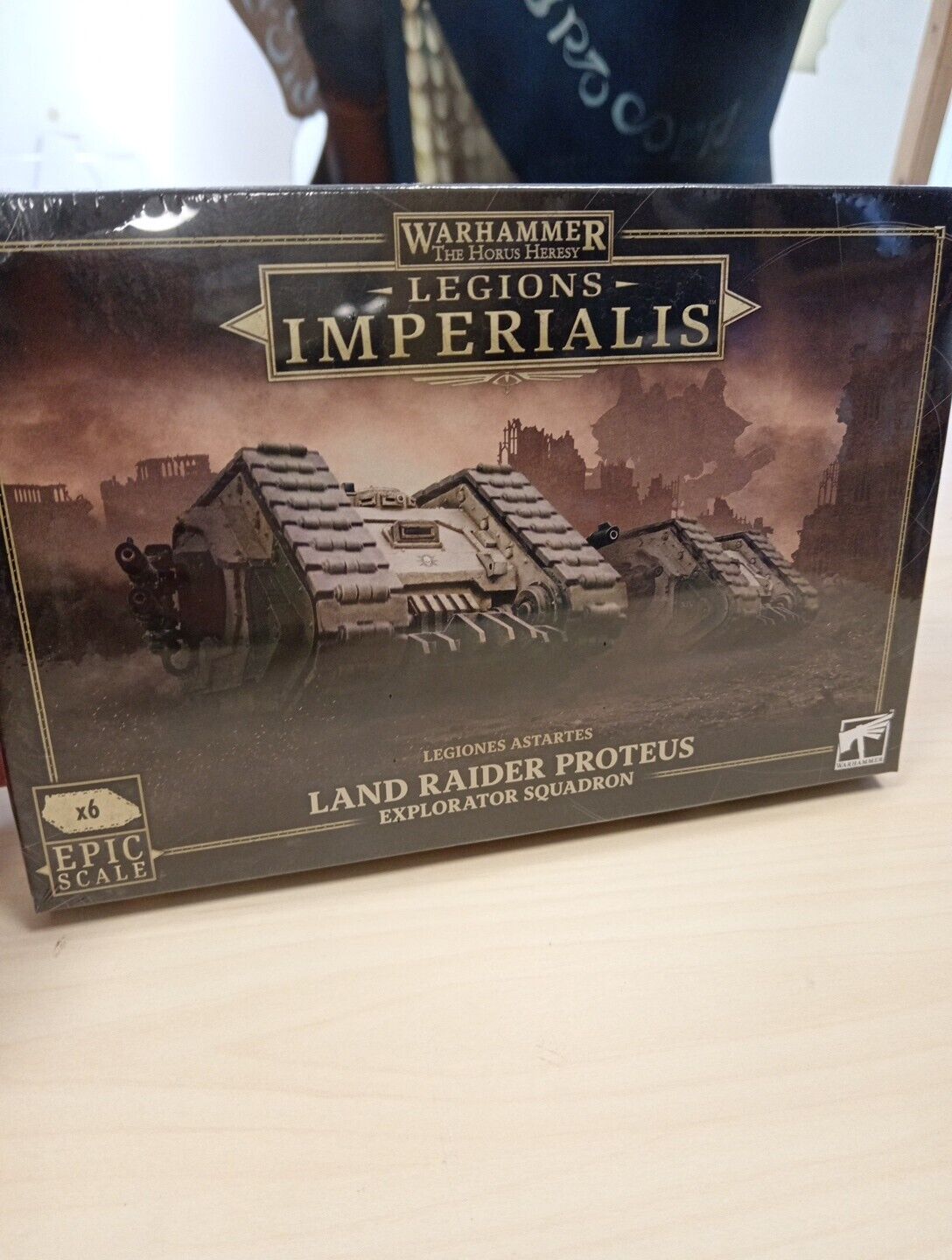 LAND RAIDER PROTEUS EXPLORATOR SQUADRON set di 6 miniature LEGIONS ASTARTES warh
