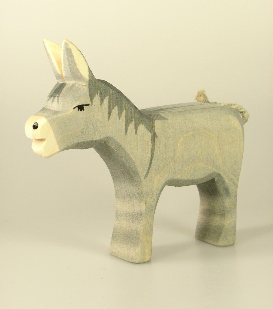 Ostheimer 26304 Town Musicians of Bremen Donkey Figurine