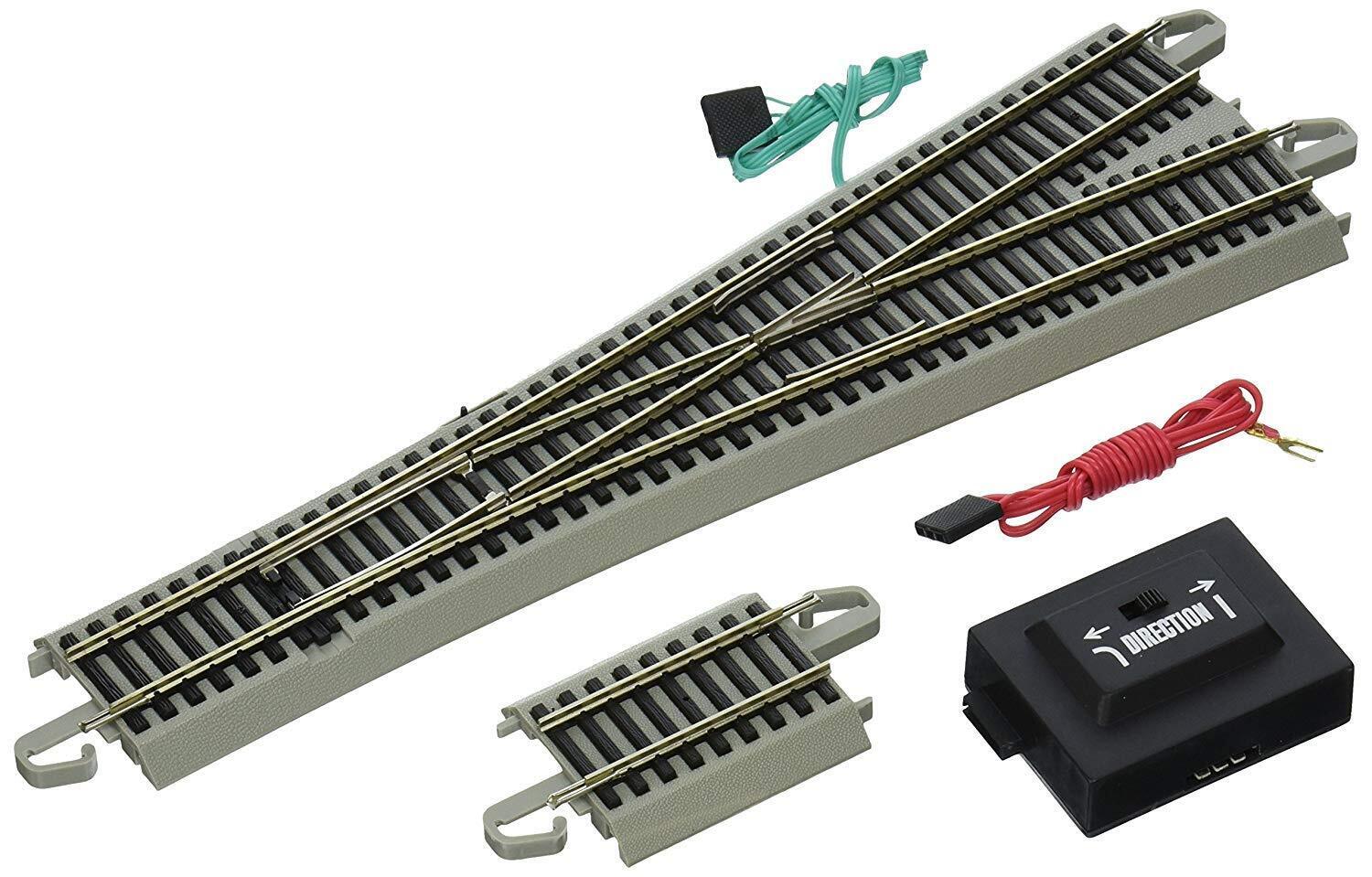 Bachmann Trains - Snap-Fit E-Z TRACK #5 WYE TURNOUT (1/card) - NICKEL SILVER Rai
