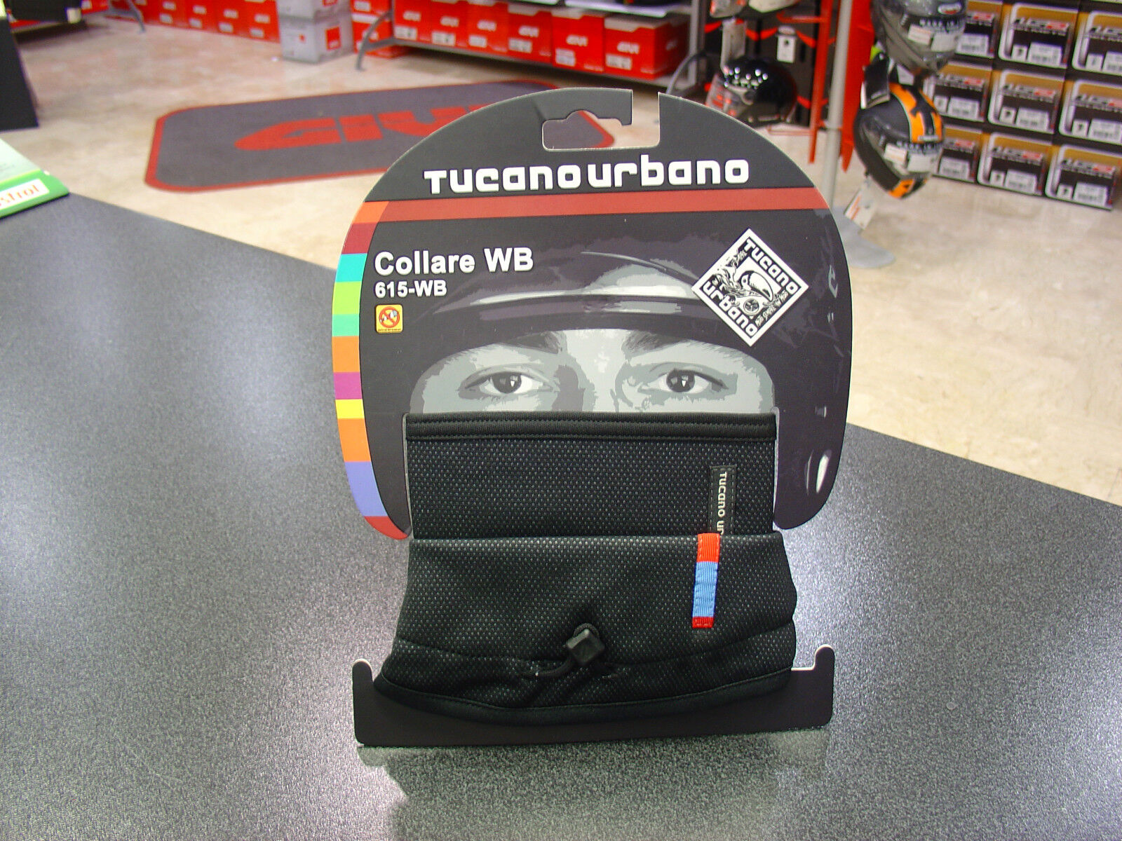 615 WB SCALDACOLLO  TUCANO URBANO IN TESSUTO WIND BREAKER  E PILE