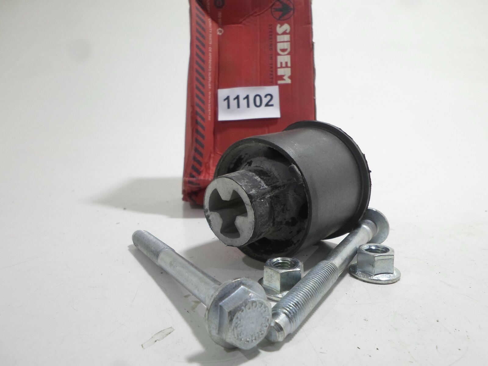 SUPPORTO CORPO ASSIALE AXLE BODY MOUNTING SIDEM AUDI A3 VW GOLF 4 1.8 T 2003